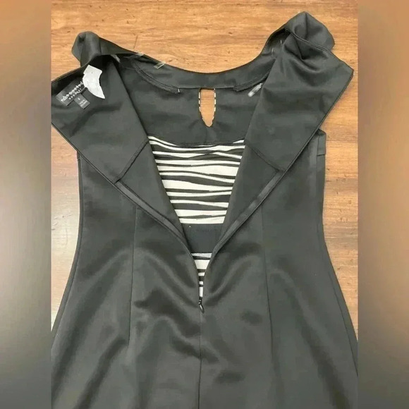 2/$12 Connected Apparel Dress Size 6 Black Pink Textured Stripes Shiny Knit - Picture 10 of 13